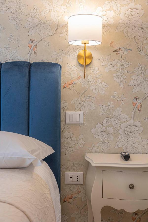 Crys: Rooms, Holiday, Business Verona Exteriör bild