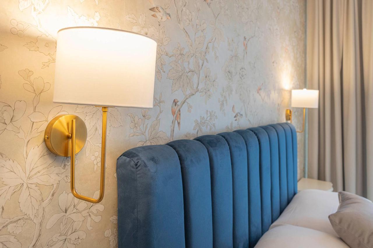 Crys: Rooms, Holiday, Business Verona Exteriör bild